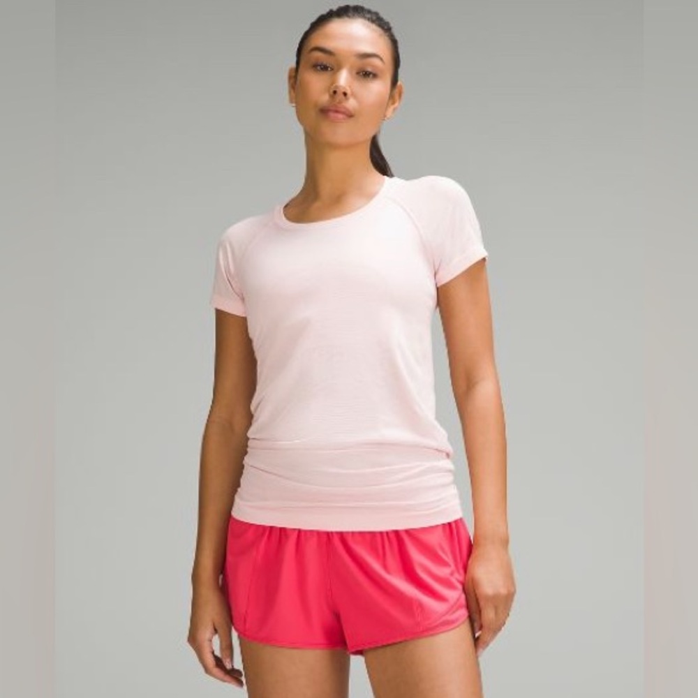 Lululemon swiftly tech